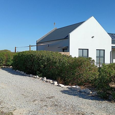 Silver Oaks Airbnb Лангебан Екстериор снимка