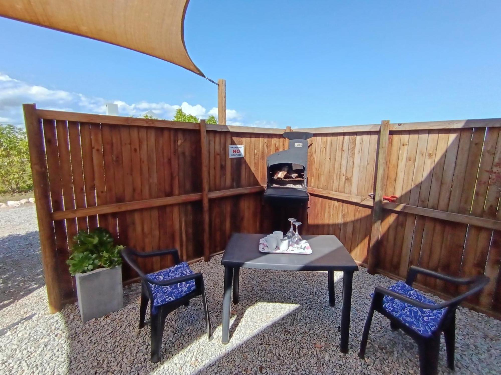 Silver Oaks Airbnb Лангебан Екстериор снимка