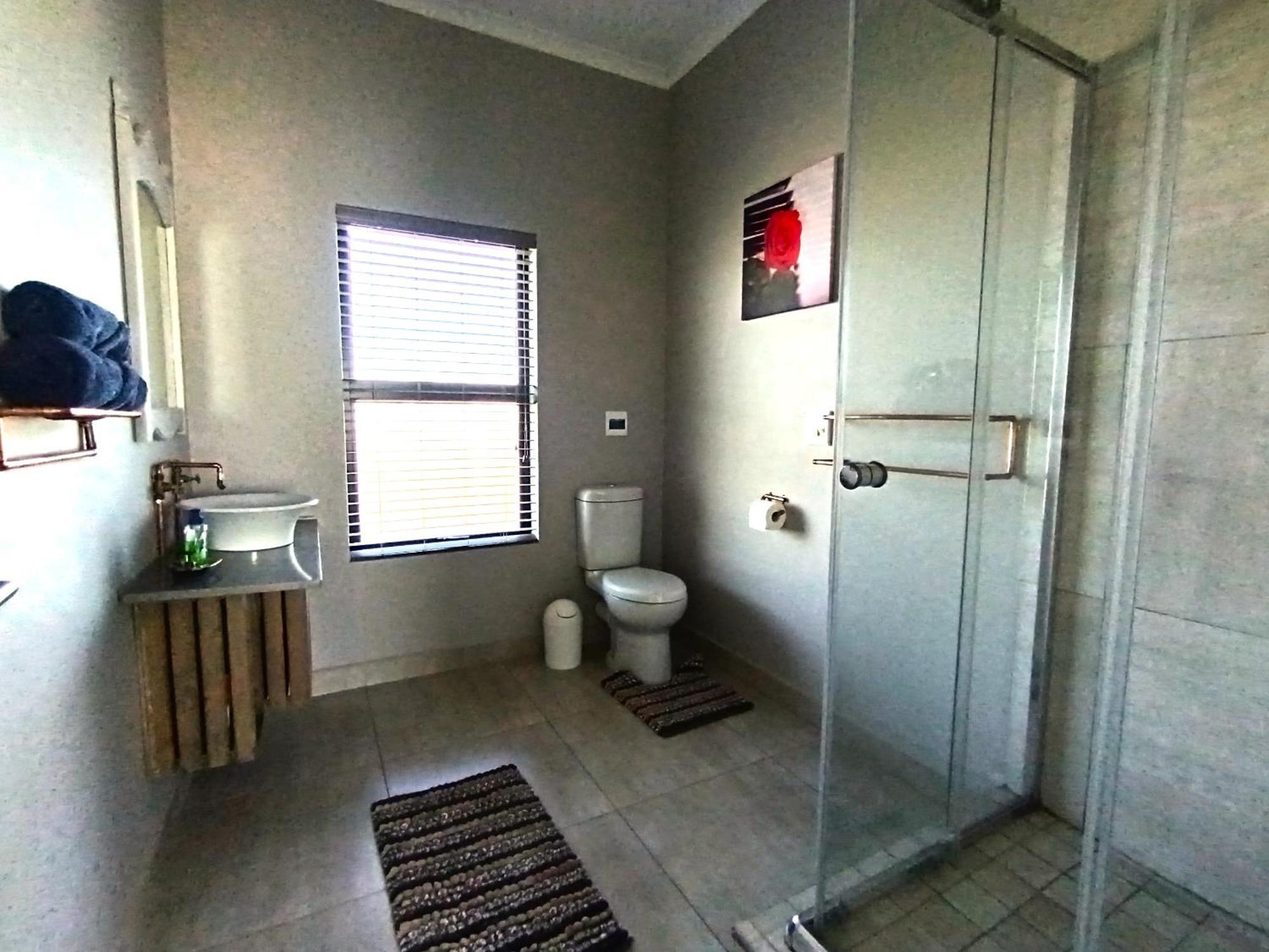 Silver Oaks Airbnb Лангебан Екстериор снимка