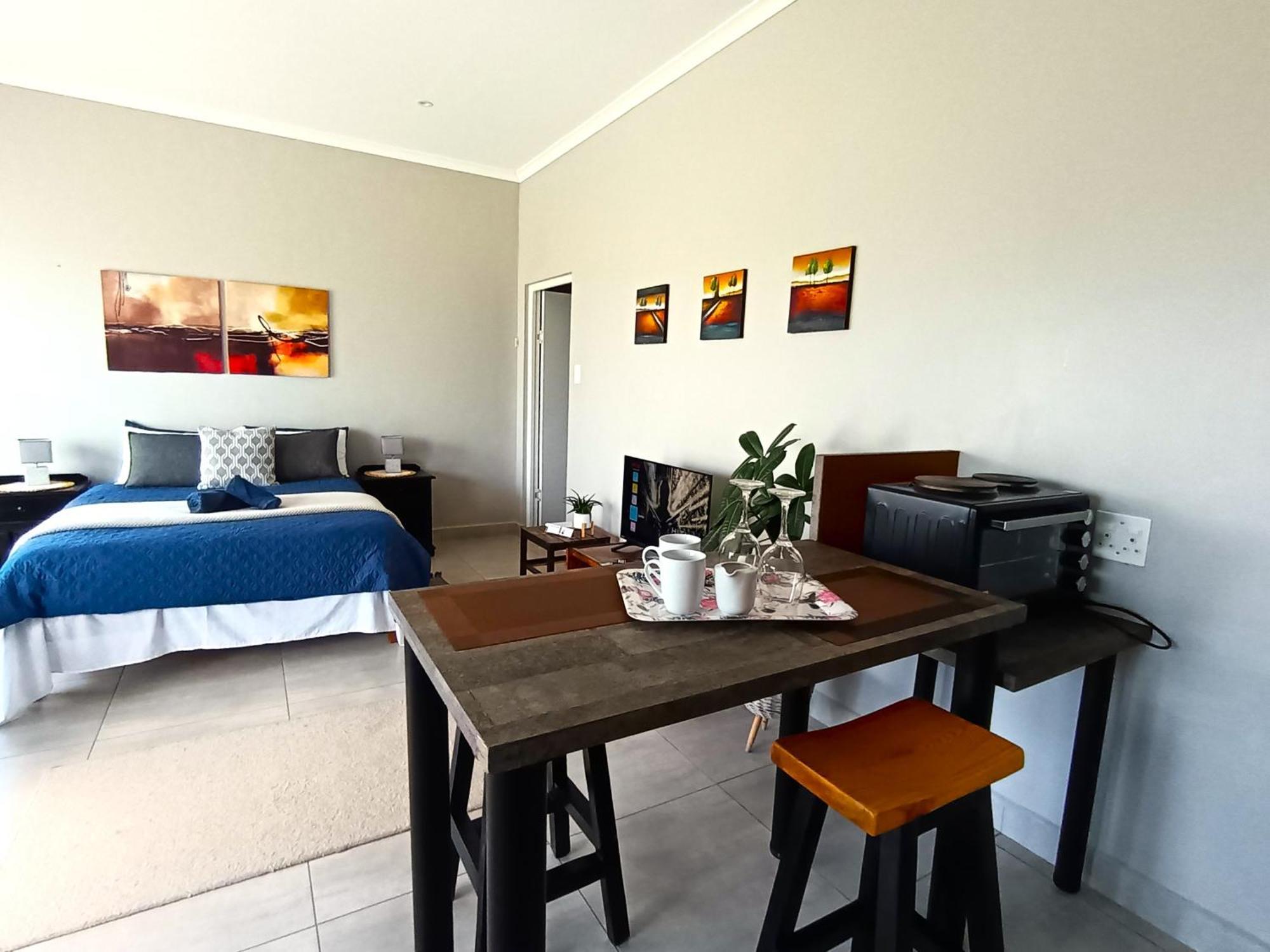 Silver Oaks Airbnb Лангебан Екстериор снимка